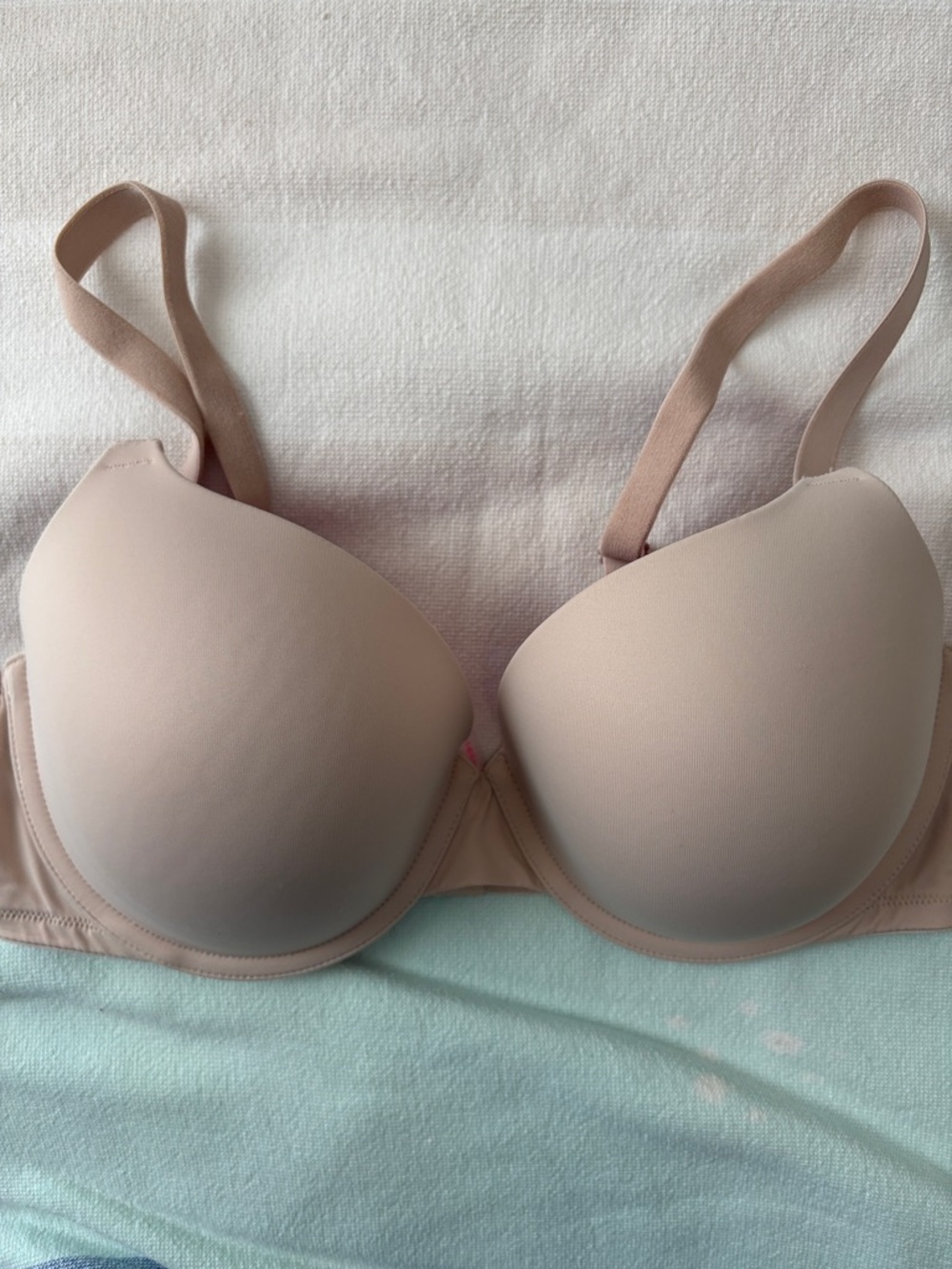 PINK Victoria's Secret Light Nude T-Shirt Bra Wear Everywhere 36D